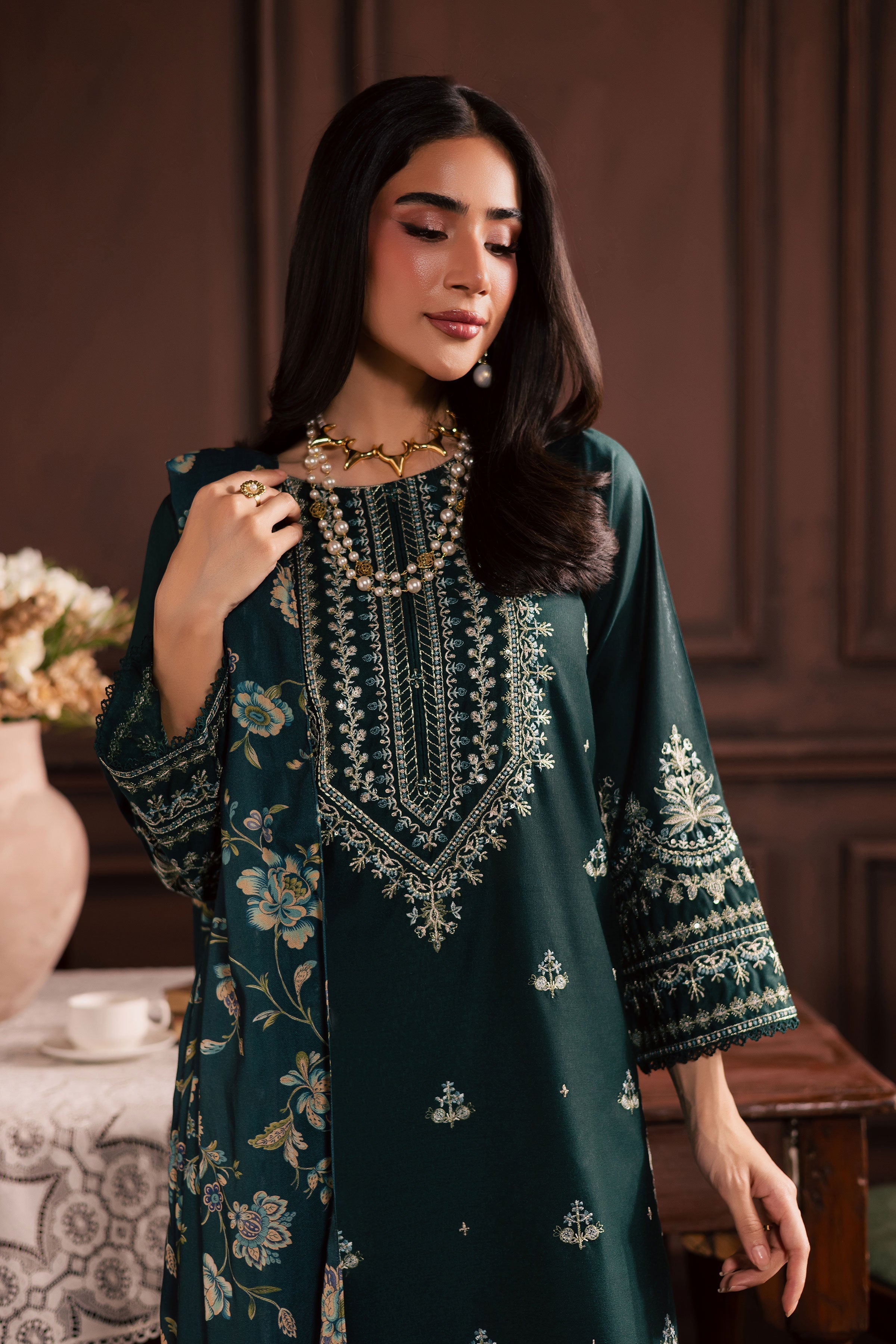 Queen Bee 3Pc Embroidered Dress
