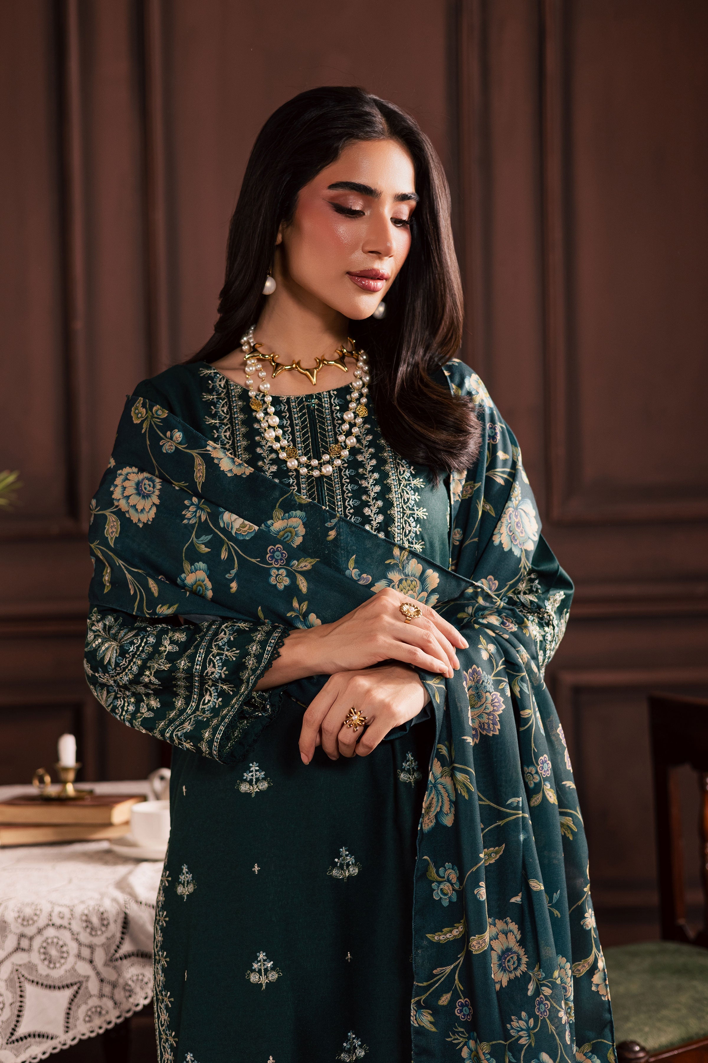 Queen Bee 3Pc Embroidered Dress