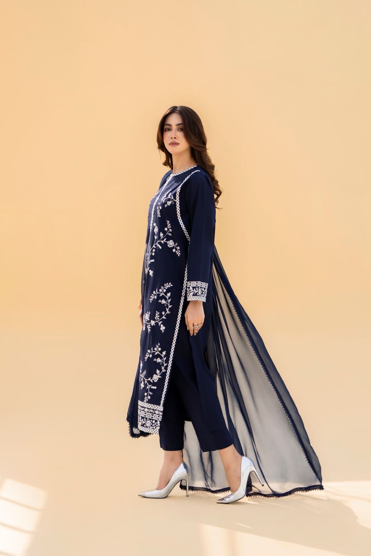 Neelzaar Elegant Dark Blue Stitched 3-Piece Embroidered Premium Lawn Suit